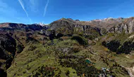 Artvin'in Sakin Şehri Şavşat Sonbaharın Renklerine Büründü