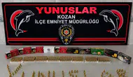 Kozan'da polis operasyonu : 9 şüpheli tutuklandı, çok sayıda silah ve uyuşturucu ele geçirildi !
