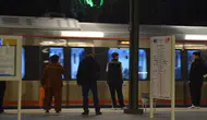 Marmaray'da Yenikapı durağındaki tren arızası nedeniyle seferlerde gecikme yaşanıyor