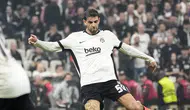 Beşiktaşlı Ümit Akdağ'ın Elinde Kırık Tespit Edildi