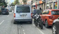 Samsun'da trafik kazası : Motosiklet hafif ticari araca çarptı, 2 kişi yaralandı