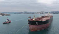 İHA Saldırısına Uğrayan Devasa Petrol Tankeri Boğaz'dan Geçti