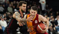 Beşiktaş Derbide Galatasaray MCT Technic'i Mağlup Etti