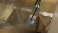 İstanbul'da Kuvvetli Sağanak AVM Otoparkını Sular Altında Bıraktı
