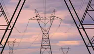 Elektrik Dağıtım Altyapısına 10 Yılda 50 Milyar Dolar Yatırım Şart