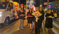 Erzurum'da 14 Araçlık Konvoy ve Havai Fişekli Kız İsteme Merasimi