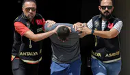 Antalya'da kıskançlık tartışması cinayetle sonuçlandı : Şüpheli polise teslim oldu