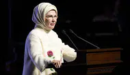 Emine Erdoğan'dan Türkiye Maarif Vakfı'nın 10. Yılına Özel Mesaj