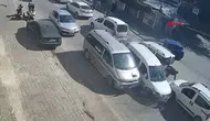 Adana'da Trafikte Dehşet: Önünü Kestiği Aracı Gasbetti