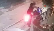 İstanbul Avcılar'da Motosiklet Hırsızlığı Kamerada
