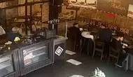 Nefes borusuna salatalık kaçan müşteriyi işletmeci kurtardı