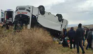 Afyonkarahisar'da Yolcu Midibüsü Şarampole Devrildi: 25 Yaralı