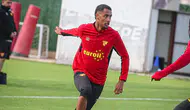 Göztepe'de Fenerbahçe maçı hazırlıkları tüm hızıyla sürüyor