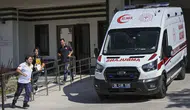 Antalya Gazipaşa'da iş makinesine sıkışan 15 yaşındaki çocuk ağır yaralandı