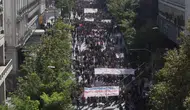 Yunanistan'da Eğitim İçin Meydanlara İndiler