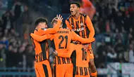 Arda Turan Yönetimindeki Shakhtar Donetsk, Rukh Vynnyky'yi 3-0 Mağlup Ederek Puanını 50'ye Yükseltti