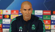 Beşiktaş teknik direktör arayışında : Zinedine Zidane mı olacak?