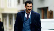 Kenan İmirzalıoğlu, Çağatay Ulusoy ve Uraz Kaygılaroğlu'na Maaş İndirimi
