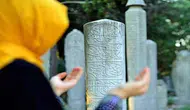 Bayramda mezarlığa ne zaman gidilir? Gün ve saatleri neler?