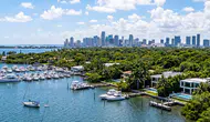 Miami'nin elit yaşam merkezi Coconut Grove : Milyarderlerin tercihi