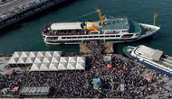 Eminönü'nde bayram kalabalığı yaşandı
