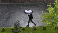 Meteoroloji’den kuvvetli sağanak uyarısı : İstanbul dahil