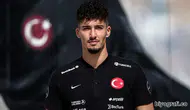 Altay Bayındır kimdir, kaç yaşında, nereli ve evli mi? Eşi kimdir, çocuğu var mı?