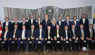 Fenerbahçe Yönetim Kurulu ilk toplantısını yaptı
