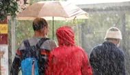 İstanbul'da hava durumu değişiyor: Gök gürültülü sağanak yağışlar bekleniyor