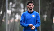Milli futbolcu Samet Akaydın, Çaykur Rizespor'dan ayrıldı