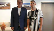 Beşiktaş'ın yeni transferi Leandro Trossard İstanbul'a geldi