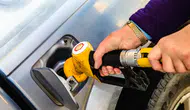 Benzine bir zam daha : Fiyatlar gece yarısı değişti