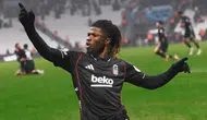 El Bilal Toure’den Beşiktaş taraftarına sert yanıt: Adımı kullanmayı bırakın