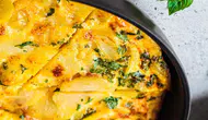 Patatesli omlet tarifi ile kahvaltınızı nasıl zenginleştirebilirsiniz?