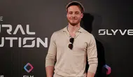Kerem Bürsin'in yeni imajı neden bu kadar dikkat çekti?
