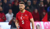 Beşiktaş, Salih Özcan ile 3 yıllık anlaşma sağladı