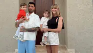 Tatil pozlarıyla gündeme geldiler: İdo Tatlıses ve Yasemin Şefkatli'den yeni paylaşım