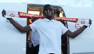 Galatasaray'ın yeni transferi Lesley Ugochukwu İstanbul'a geldi