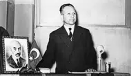 İslam düşüncesine önemli katkılarda bulunan Nurettin Topçu'yu nasıl anmalıyız?