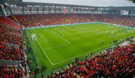 Gürsel Aksel Stadyumu nerede ve kapasitesi ne kadar?