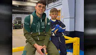 7 yaşındaki Ronnie Foden kendisine sosyal medya uzmanı arıyor