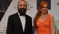 Halit Ergenç ve Meryem Uzerli'yi yeniden buluşturan İmroz'da Bahar filminin ilk afişi yayınlandı mı?