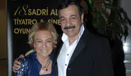 Kerem Alışık, annesi Çolpan İlhan'ı doğum gününde şiirle andı mı?