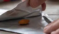 Alüminyum folyo ile sarılı badem taşımak neden bu kadar popüler hale geldi?