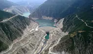 Baraj sularının çekilmesiyle ortaya çıkan Haydaroba Köprüsü yeniden ulaşıma açıldı