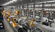 Otomotiv devinde kriz büyüyor : Çalışanları şaşkına çeviren karar