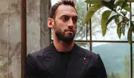 Hakan Çalhanoğlu kimdir? Hakan Çalhanoğlu kaç yaşında ve nereli?