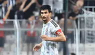 Necip Uysal antrenörlük kursuna başladı! Beşiktaş’ın efsane ismi yeni kariyerine adım attı