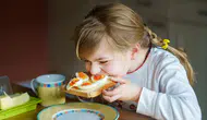 Çocukların beslenmesinde kahvaltının önemi nedir? Obezite riskini azaltmak için neler yapılmalı?