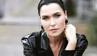 Şevval Sam kimdir, kaç yaşında, nereli ve evli mi? İşte hayatı ve kariyeri